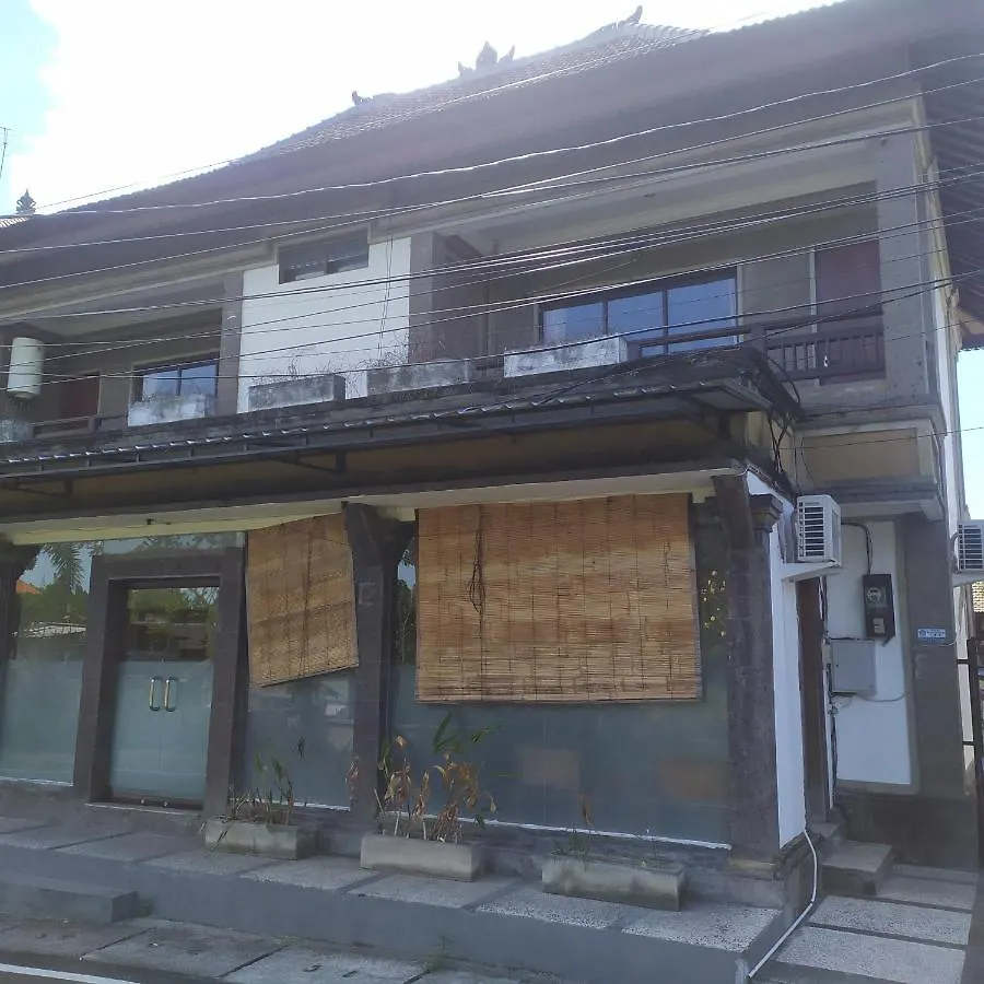 Hotel Oyo 90588 Joglo Riverside Legian 2*,  Indonesien