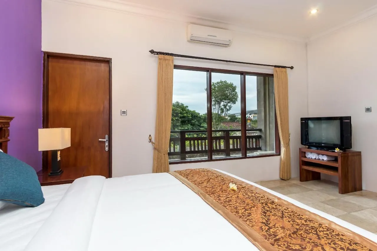 Hotel Oyo 90588 Joglo Riverside Legian
